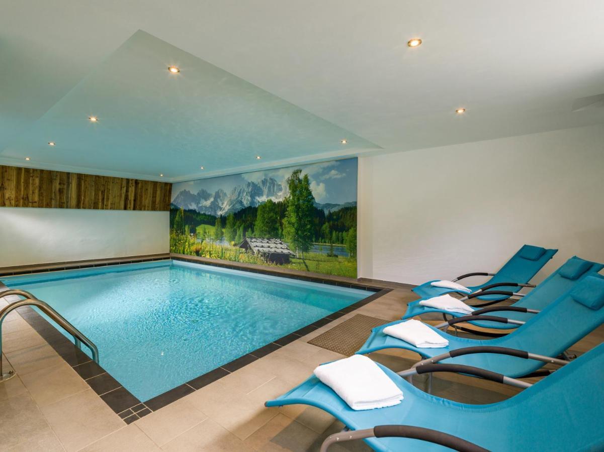 Haus Tirol Hotel Brixen im Thale Exterior photo