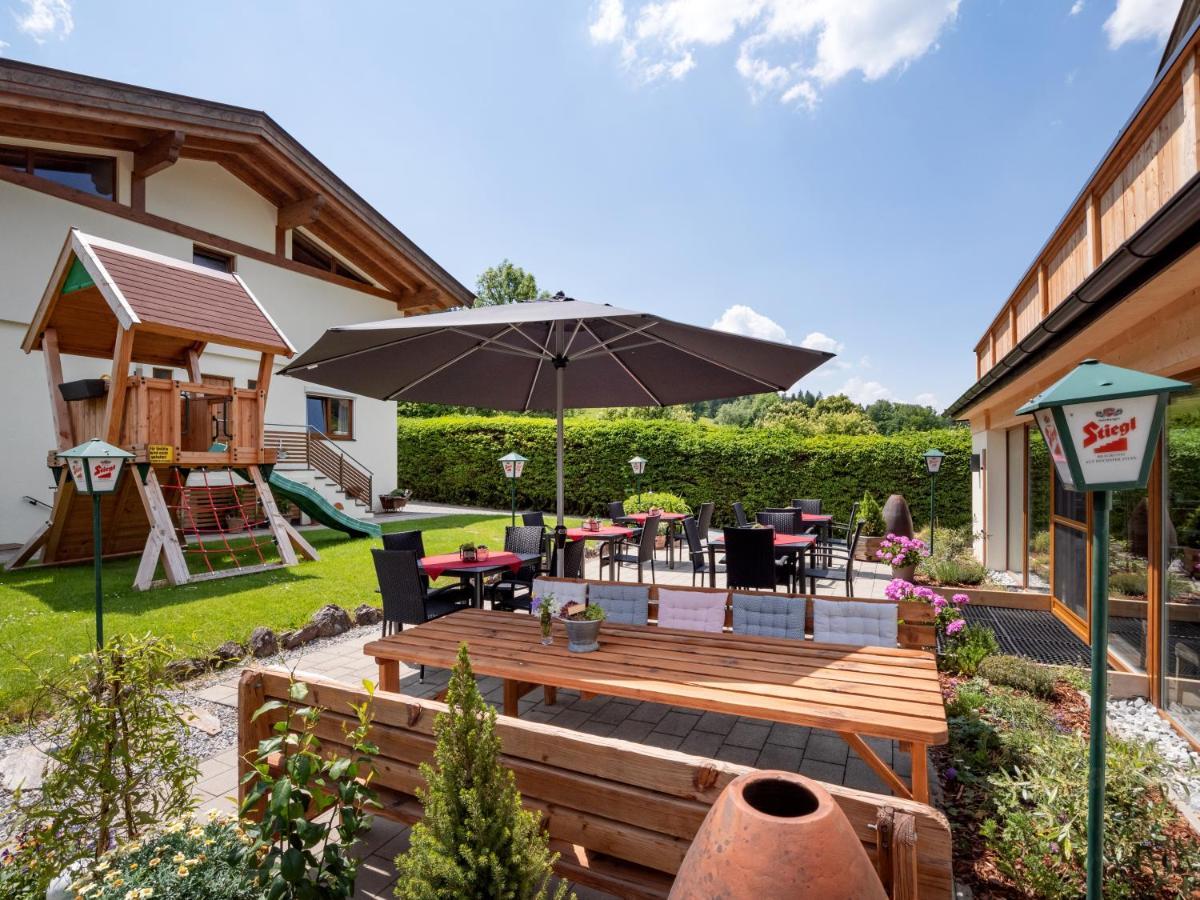 Haus Tirol Hotel Brixen im Thale Exterior photo