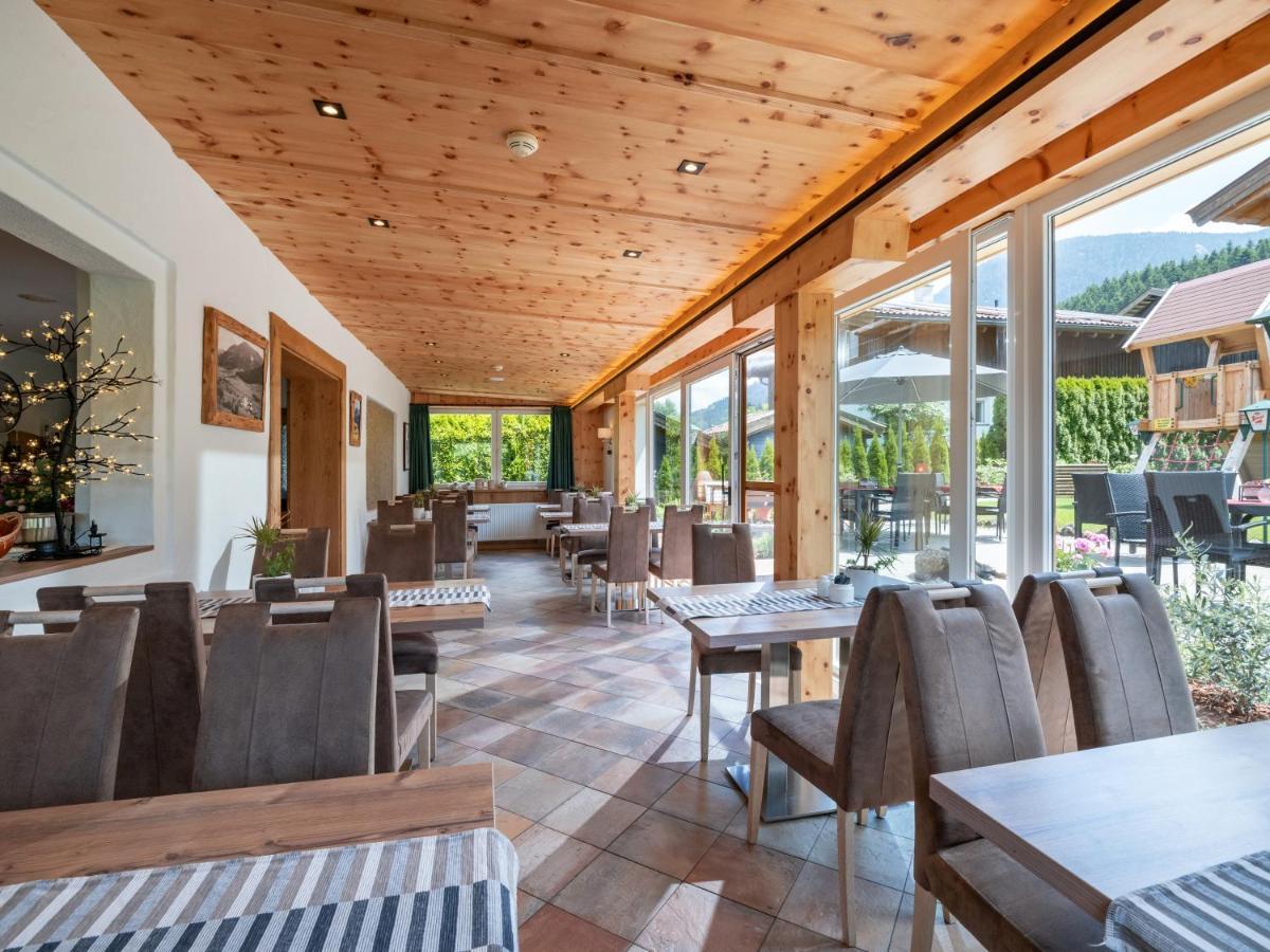 Haus Tirol Hotel Brixen im Thale Exterior photo